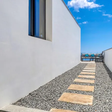 Arco-iris, A In Madeira Villa *