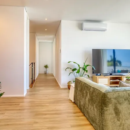 Arco-iris, A In Madeira Villa