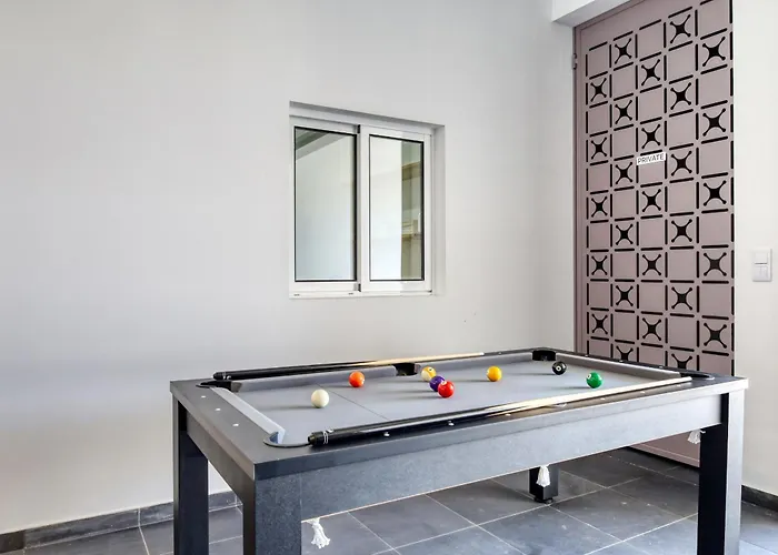 Arco-iris, A In Madeira * アルコ・ダ・カリェタ