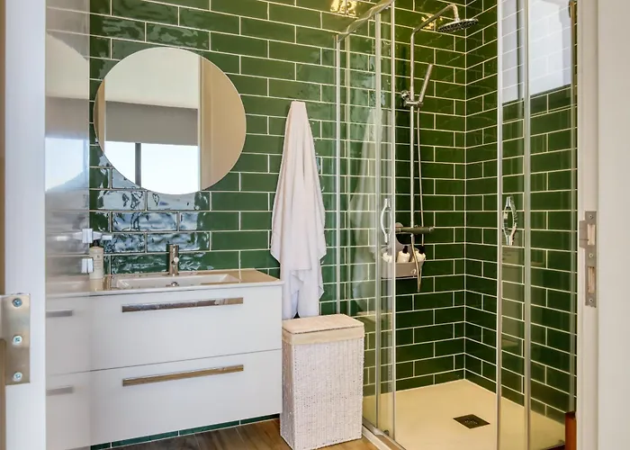 Arco-iris, A In Madeira * アルコ・ダ・カリェタ